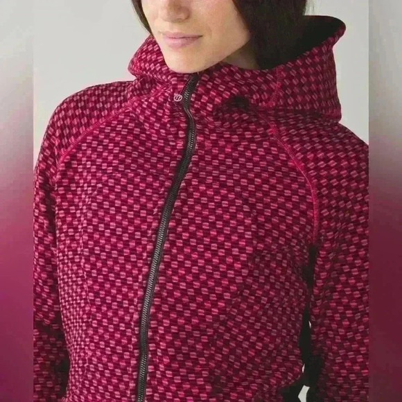 Lululemon Scuba Hoodie III, Deep Dive Berry Rumble Black / Black size 8 - Picture 5 of 12